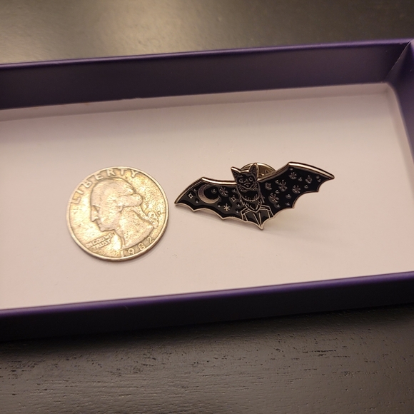 Night Sky Bat Enamel Pin - Picture 4 of 4